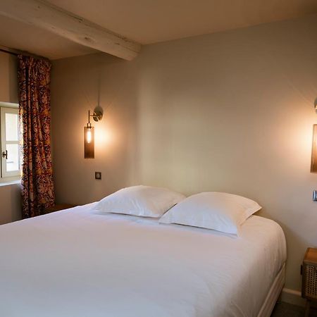 Les Chambres De L'Oustalet, Chambres D'Hotes Et Restaurant Etoile ฌิกงดาส ภายนอก รูปภาพ