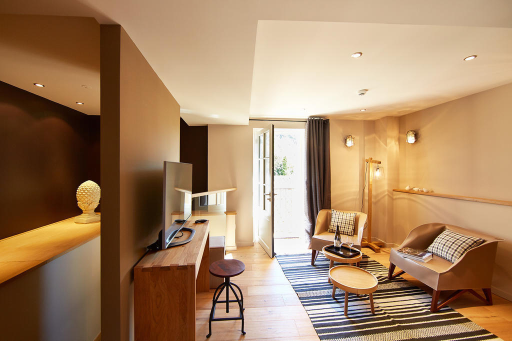 Les Chambres De L'Oustalet, Chambres D'Hotes Et Restaurant Etoile ฌิกงดาส ห้อง รูปภาพ
