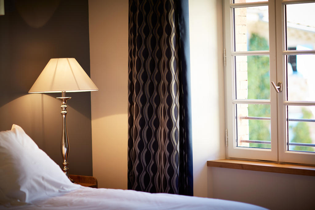 Les Chambres De L'Oustalet, Chambres D'Hotes Et Restaurant Etoile ฌิกงดาส ห้อง รูปภาพ