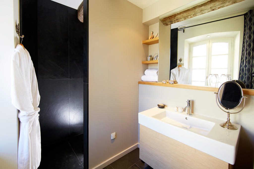 Les Chambres De L'Oustalet, Chambres D'Hotes Et Restaurant Etoile ฌิกงดาส ห้อง รูปภาพ